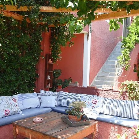 Zacharoulas Katikies Amarynthos Exterior photo